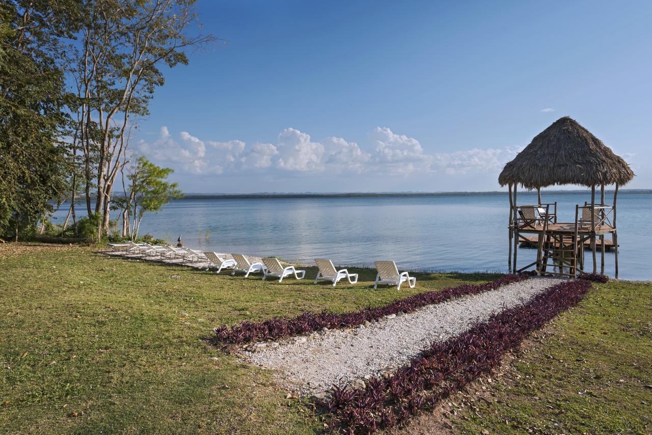 Camino Real Tikal‎ Hotel El Remate Exterior photo